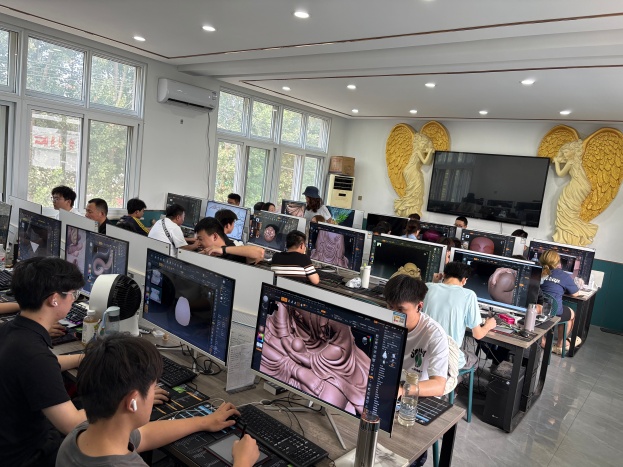 学雕刻师资力量最关键