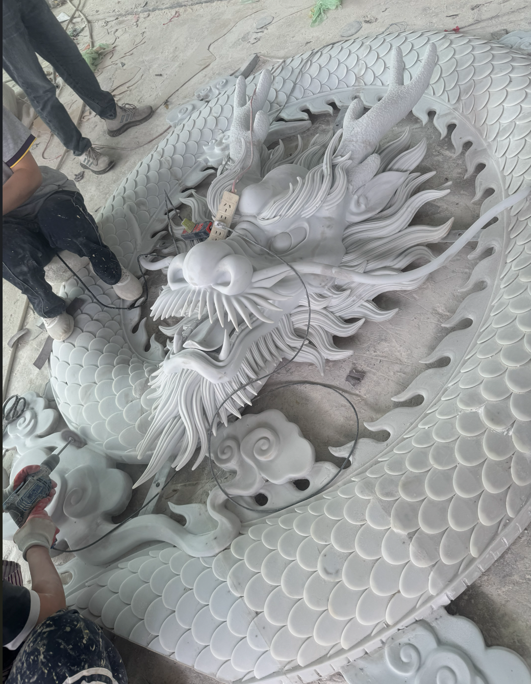 校内产教研一体（非外借场景拍摄）